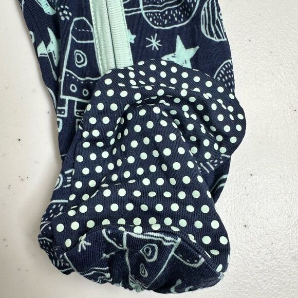 NWT Ruggedbutts Toddler Bamboo Blue Space Graphic Romper Footie Pajamas - 12-18M - Picture 3 of 12
